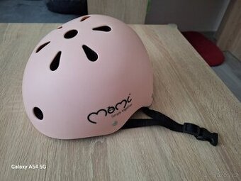 Dětská helma Momi Mimi