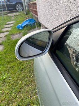 Volkswagen golf 5 dveře