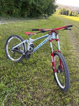 Mondraker summum pro team