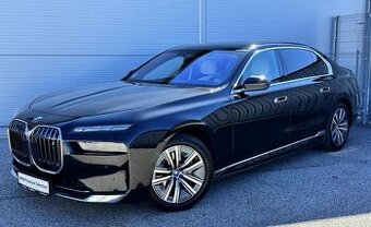 BMW i7, xDrive60 / stav nového vozu