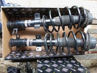 tlumiče + pružiny fiat stilo kombi 1,9 jtd r.v. 2003