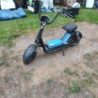 Elektrokoloběžka chopper