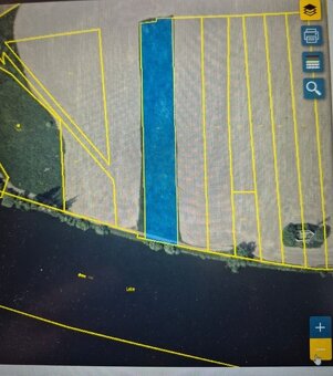 Litoměřice-pozemek u řeky Labe