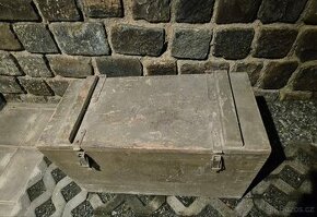 Stará kvalitní vojenská bedna 1954,Hamiro