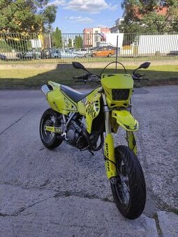 Suzuki drz 400 sm