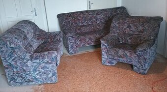 Zánovní sedací souprava. Použitá