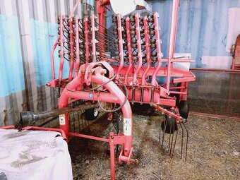 Prodám shrnovač sena Kuhn