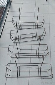 Závěsný koš na truhlíky - Lebiš