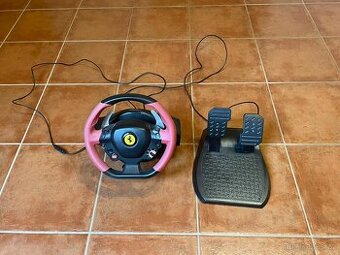 Volant na Xbox Thrustmaster