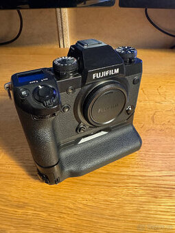 Fujifilm X-H1 + Battery grip VPB-XH1