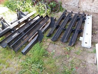 Zadní nárazník různé druhy