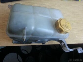 Ford Escort - orig. sání a modul ABS, nádobka na 1.6 16V