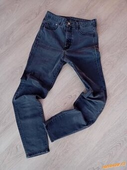 PĚKNÉ PRUŽNÉ DŽÍNY - vel.S/M  /zn.H&M