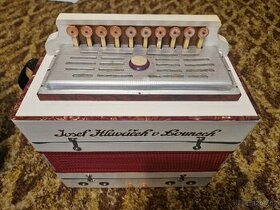 Heligonka Josef Hlaváček Louny