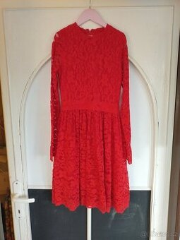 Dívčí karjkové šaty Reserved vel. 152