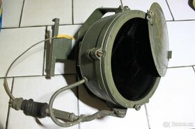 Vojenská technika, světlo LUNA z tanku T55