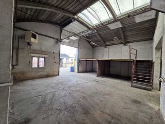 Skladovací prostor - garáž - autodílna - 1