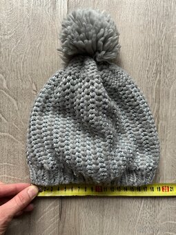 Dívčí zimní čepice a nákrčník, vel. 98 až 128