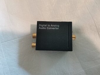Převodník analog digital audio konvertor