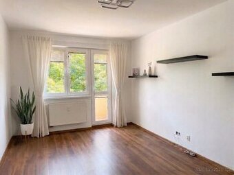 Byt 2+1 ul. Svazácká, Ostrava-Zábřeh, s lodžií