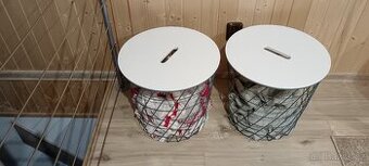 Tmavě zelené koše s víkem