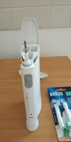 Elektr.zubni kartáček Oral-B + 2 hlavice - 1