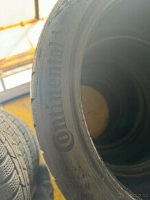 275/35r19 2 kus 245/40r19 2 kus