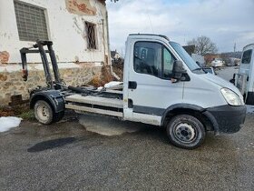 Iveco Daily 2011 kontejner