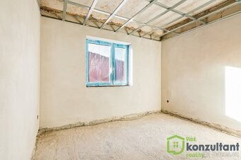 Prodej bytu 2+kk s balkonem a venkovním parkovacím místem