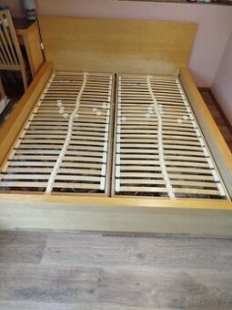 Postel Malm IKEA