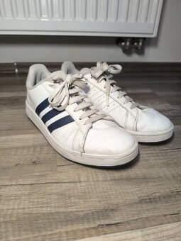 Adidas Grand court 2.0