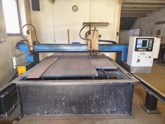 CNC řezací stroj - 1