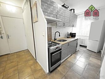 4+1, OV, zděné jádro, komora, box, zeleň, klidné bydlení, Li