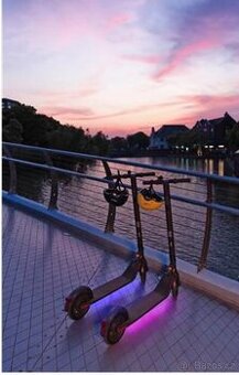 ELEKTRICKÁ KOLOBĚŽKA SEGWAY KICKSCOOTER E25E