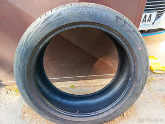 Continental EcoContact 6 235/45 R20 100V XL