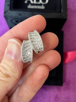 Zlaté náušnice alo diamonds