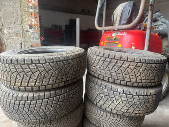 4x zimní pneu 255/70 R15C bridgestone