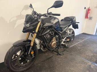 Honda cb500F 2023