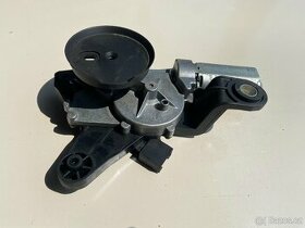 Motor zadního stěrače BMW F11