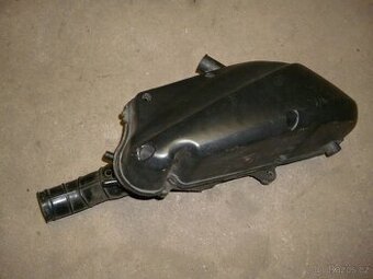 Kymco Grand Dink 250. Airbox.  rok 2004
