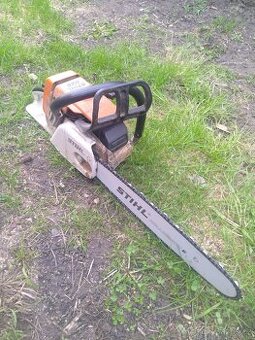 Motorová pila STIHL - 1