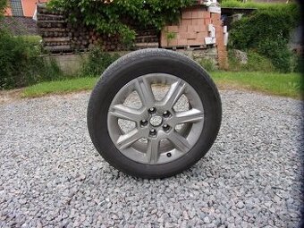 Prodám 4 kompletní originální litá kola Audi