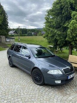 Škoda Octavia II L&K 2.0TDI, PDC, Navi
