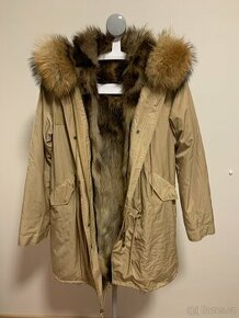 Parka s pravou kožešinou