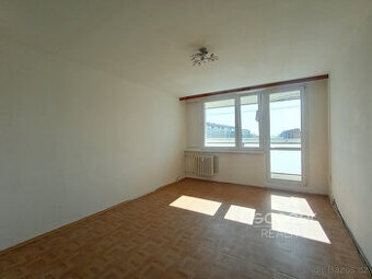 Pronájem bytu 3+1/L/S, 72 m2, Praha 10 - Horní Měcholupy, Mi