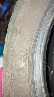 215/55 R17 Letní pneu 3mm