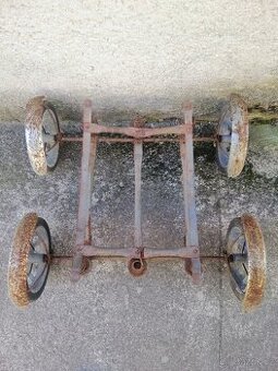 Podvozek na starý kočárek