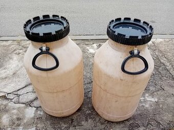 plastové barely 50 litrů