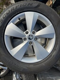 Škoda Kodiaq original zimní sada R17