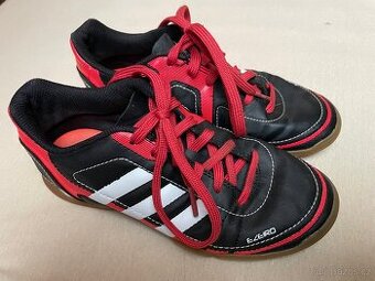 Sálovky Adidas Ezeiro